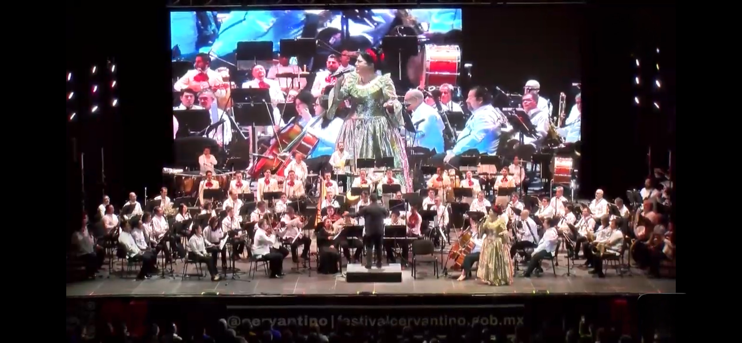 Olivia Gorra conquista el Cervantino y dedica emotivo homenaje a damnificados de Veracruz