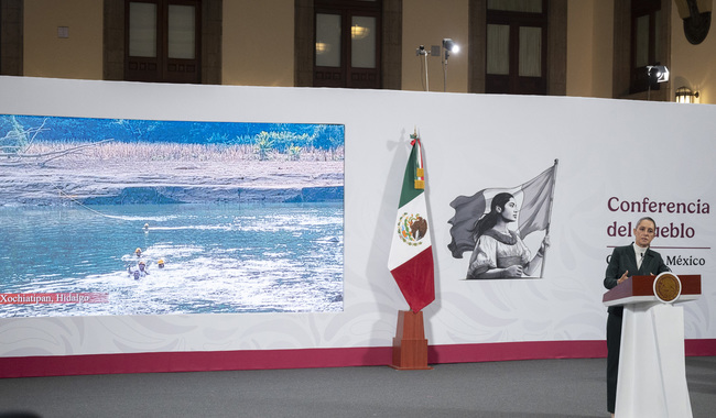 post_2025-10-17_Conferencia_de_prensa_matutina_-_Palacio_Nacional__02_SLE