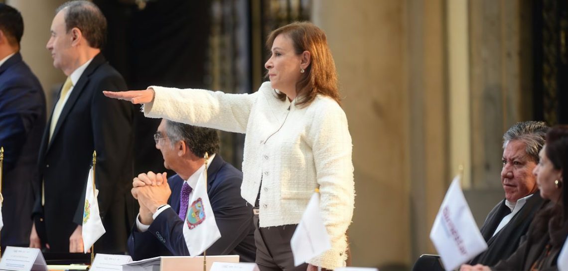 Gobernadora Rocío Nahle rinde protesta en el Consejo de Protección Civil