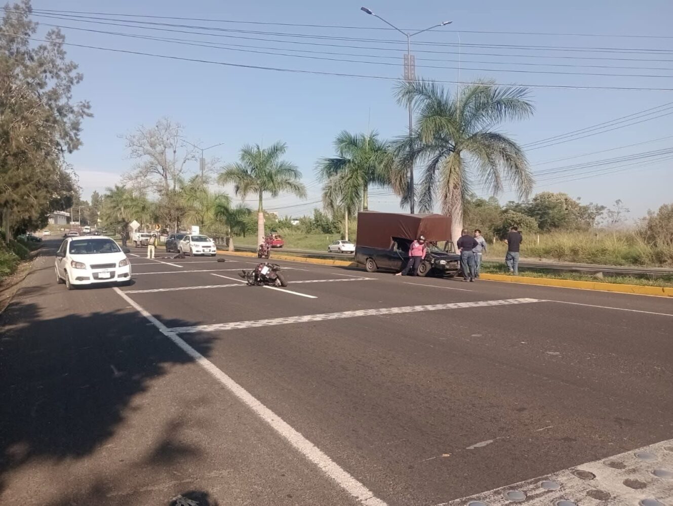 Muere mujer motociclista en fatal accidente sobre la carretera Xalapa–Veracruz