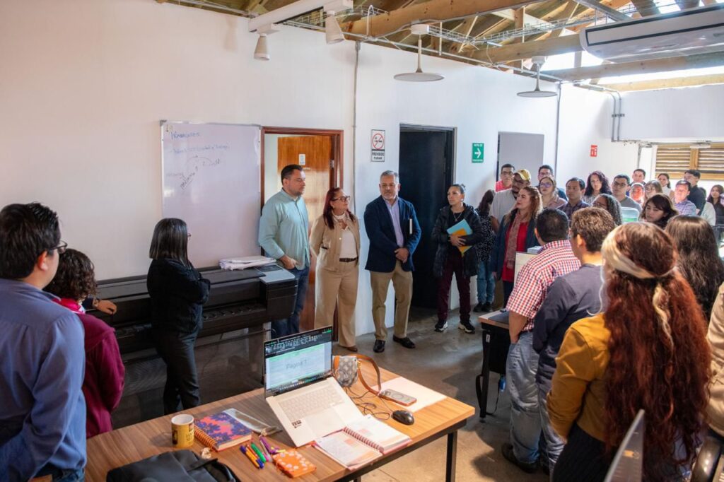 612163917_886591043919282_2975855435828048095_n