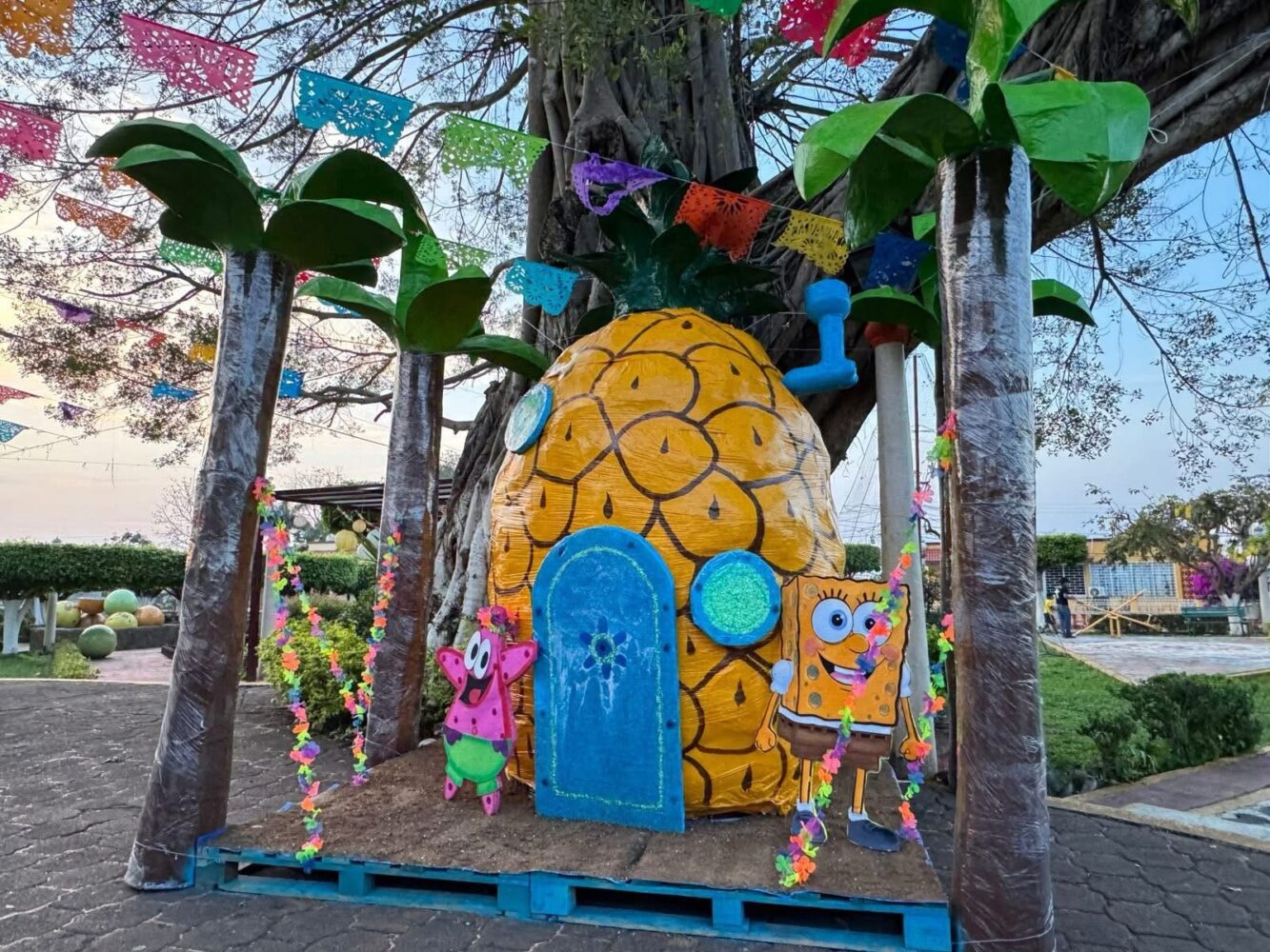 Desde Fondo de Bikini, la casa de Bob Esponja llega al parque de Chontla,Veracruz.